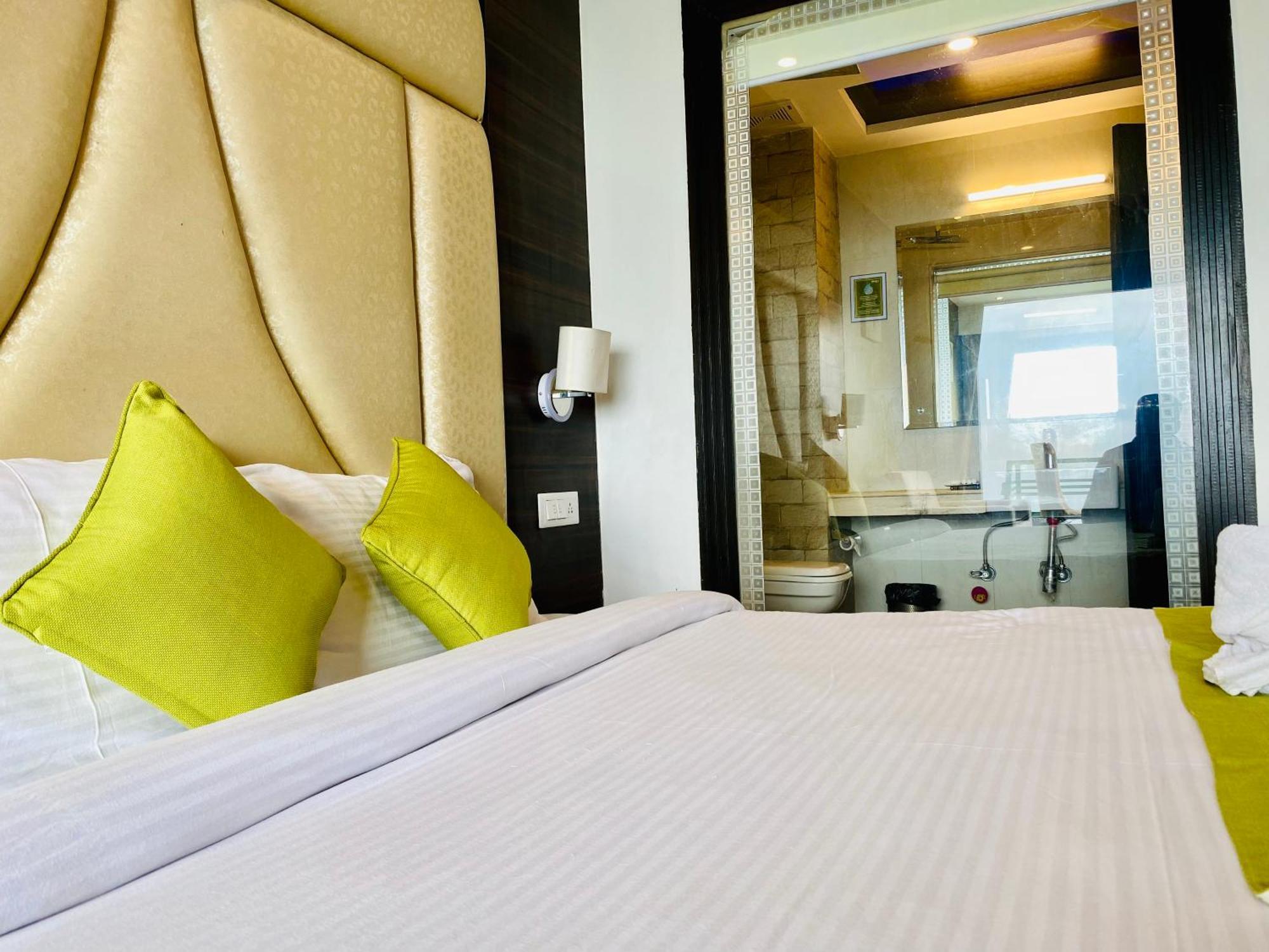 Royal Green Mashobra - Mountain And Valley View Rooms Shimla Exterior foto